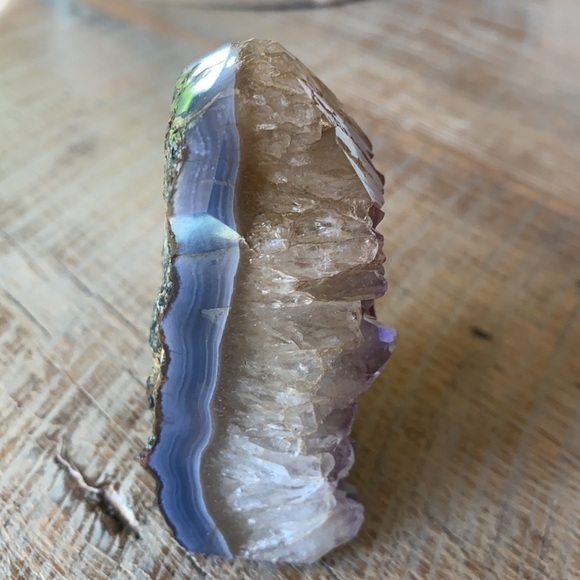 Aura quartz tower - Picture 5 of 6